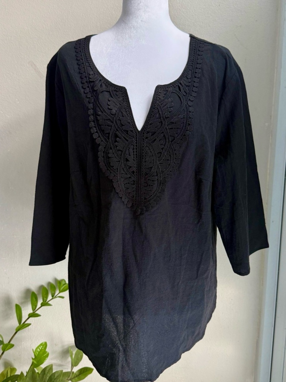 SHEIN Black Embroidered V-Neck Tunic Top 0X
